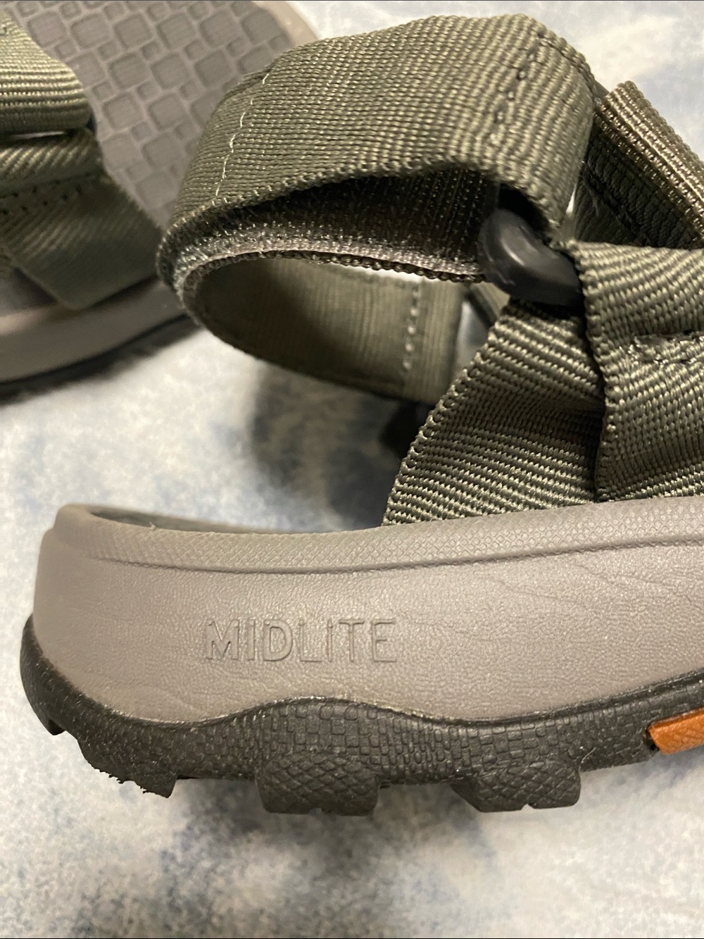 Eddie Bauer Olive Green Outdoor Strap Sandals - Picture 4 of 5